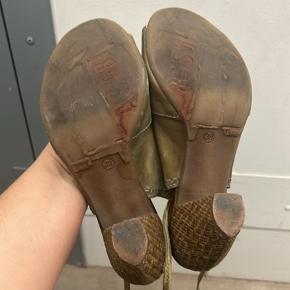 As 98 sandals - Picture 5 of 5